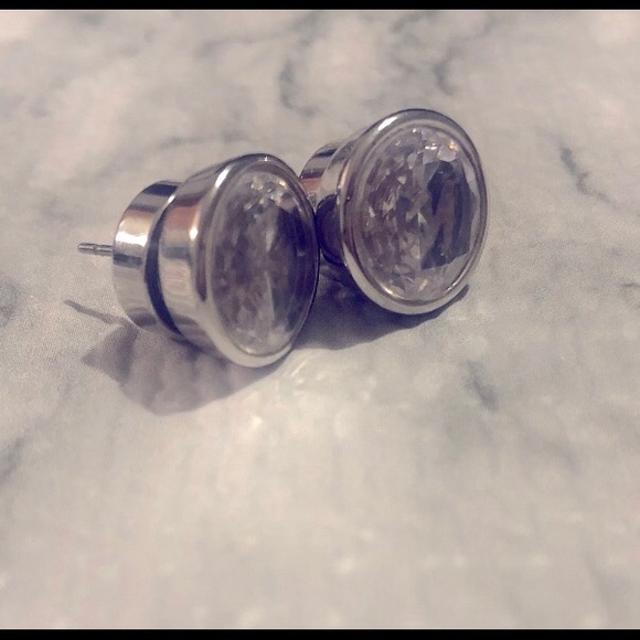 Michael Kors Stud Earrings - Picture 5 of 5